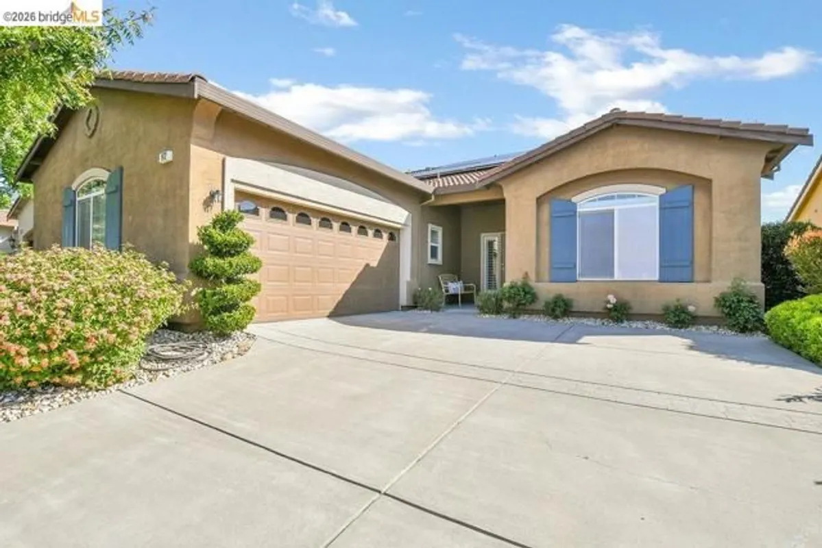 Property Slideshow image 1 of 28 | 972 centennial dr, Brentwood (Cc), CA, 94513