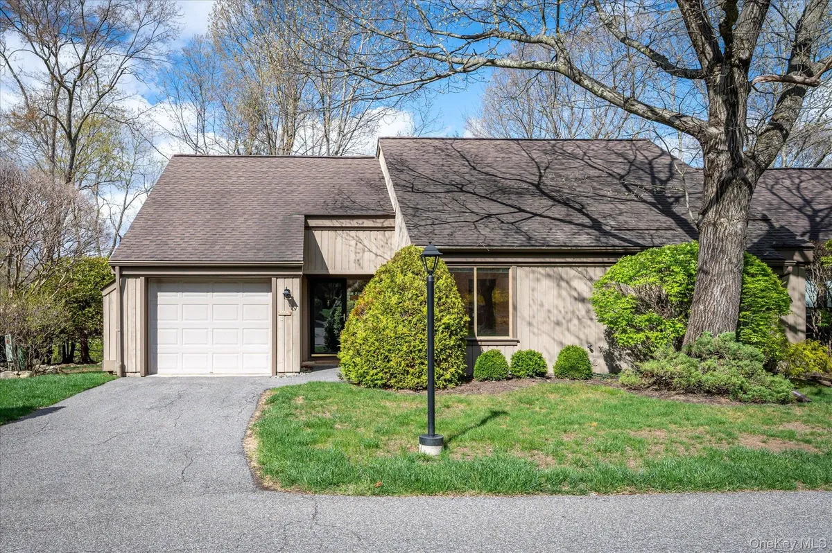 Property Slideshow image 1 of 44 | 371 heritage hls a, Somers, NY, 10589