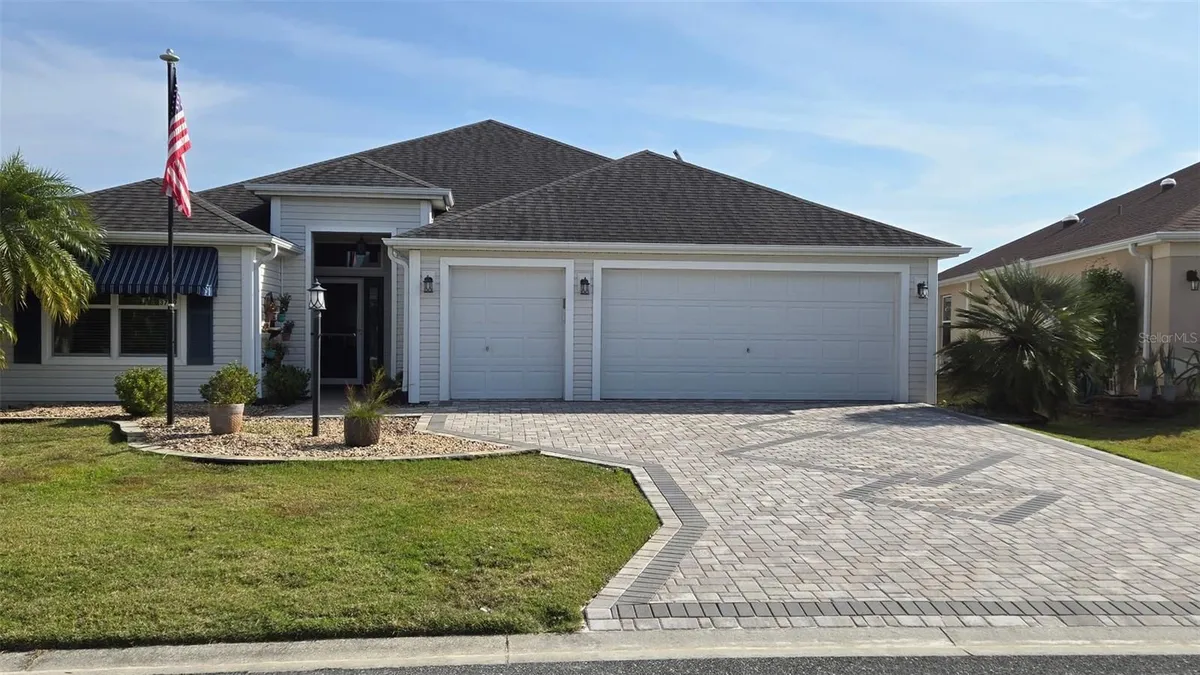 Property Slideshow image 1 of 39 | 3759 orient ave, The Villages, FL, 32163