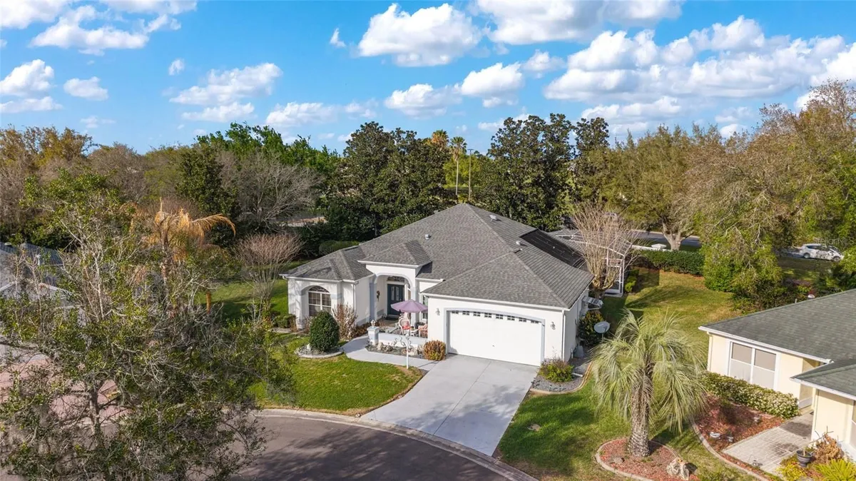 Property Slideshow image 1 of 57 | 2983 saint thomas ln, The Villages, FL, 32162