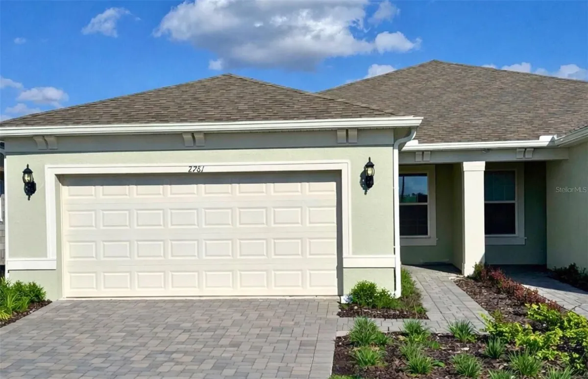 Property Slideshow image 1 of 25 | 2781 buckeye ln, St Cloud, FL, 34772