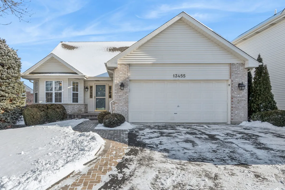 Property Slideshow image 1 of 38 | 13455 s mulberry st, Plainfield, IL, 60544