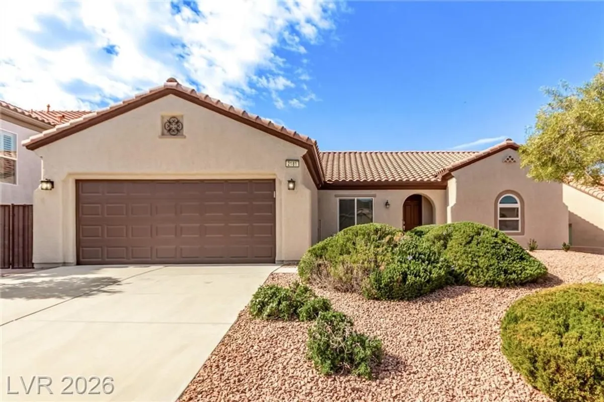 Property Slideshow image 1 of 34 | 2181 silent echoes dr, Henderson, NV, 89044