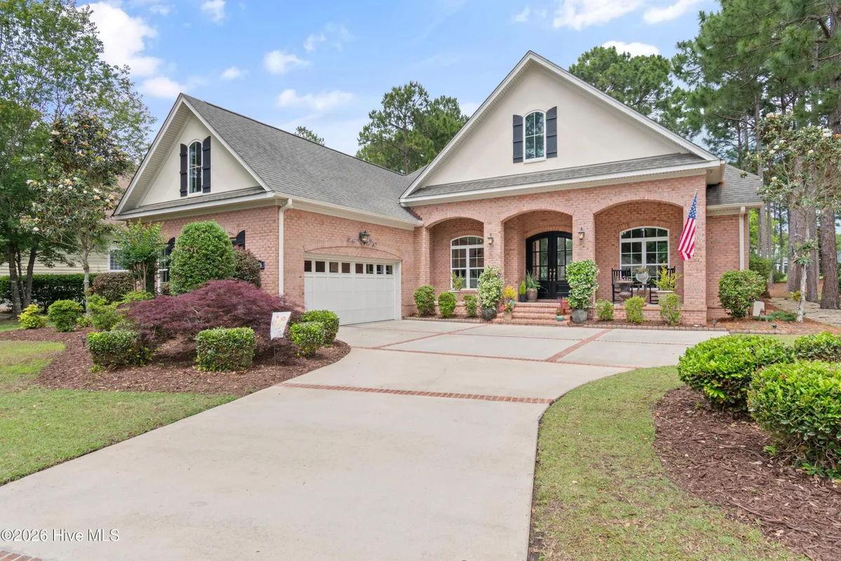 Property Slideshow image 1 of 69 | 3808 worthington pl, Southport, NC, 28461