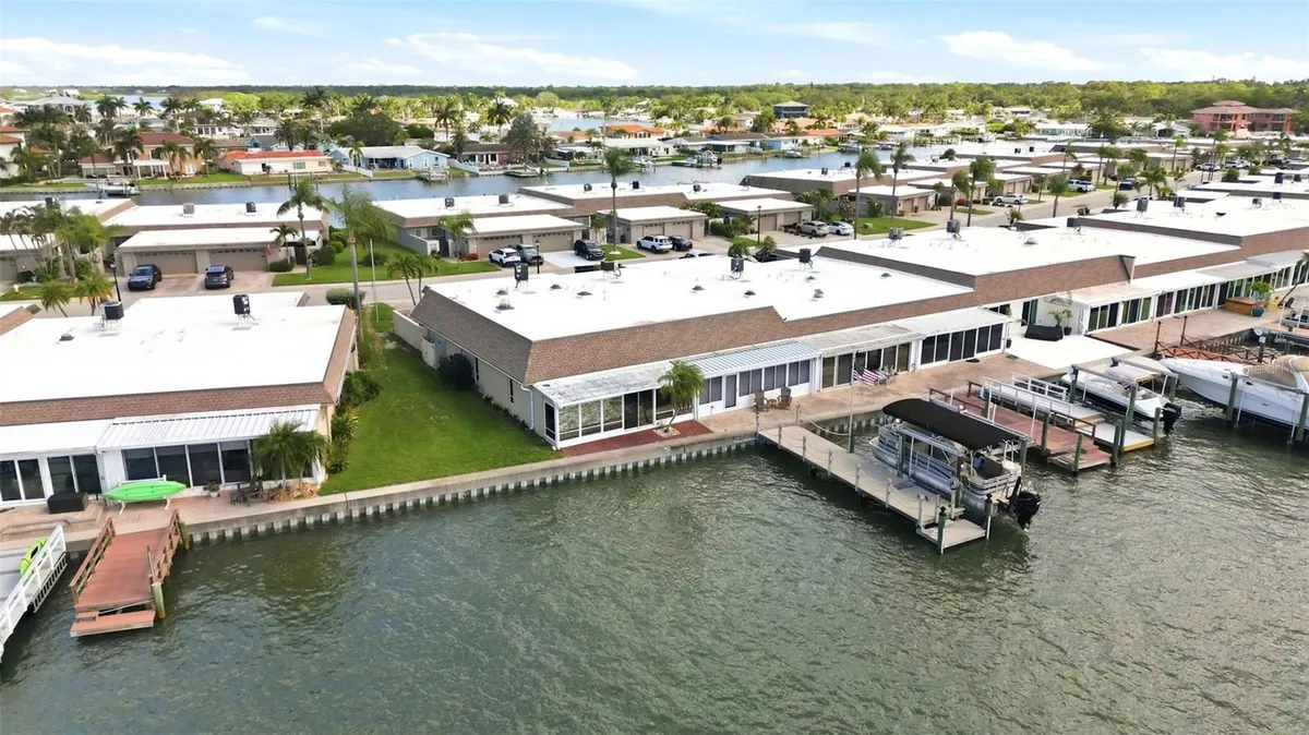 Property Slideshow image 1 of 51 | 594 boca ciega point blvd, St Petersburg, FL, 33708