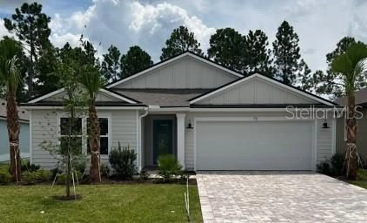 Property Slideshow image 1 of 43 | 73 green cir, Palm Coast, FL, 32164