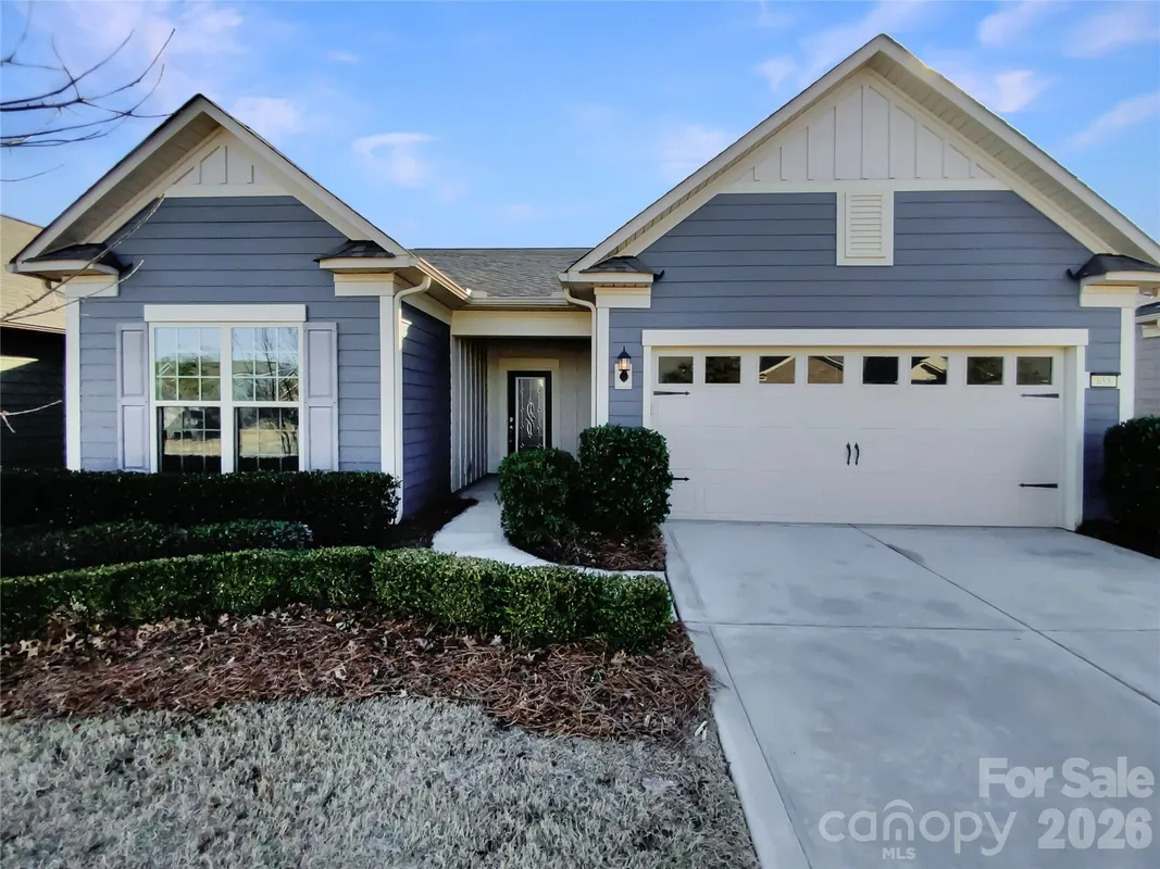 Property Slideshow image 1 of 18 | 658 birchway dr, Fort Mill, SC, 29715