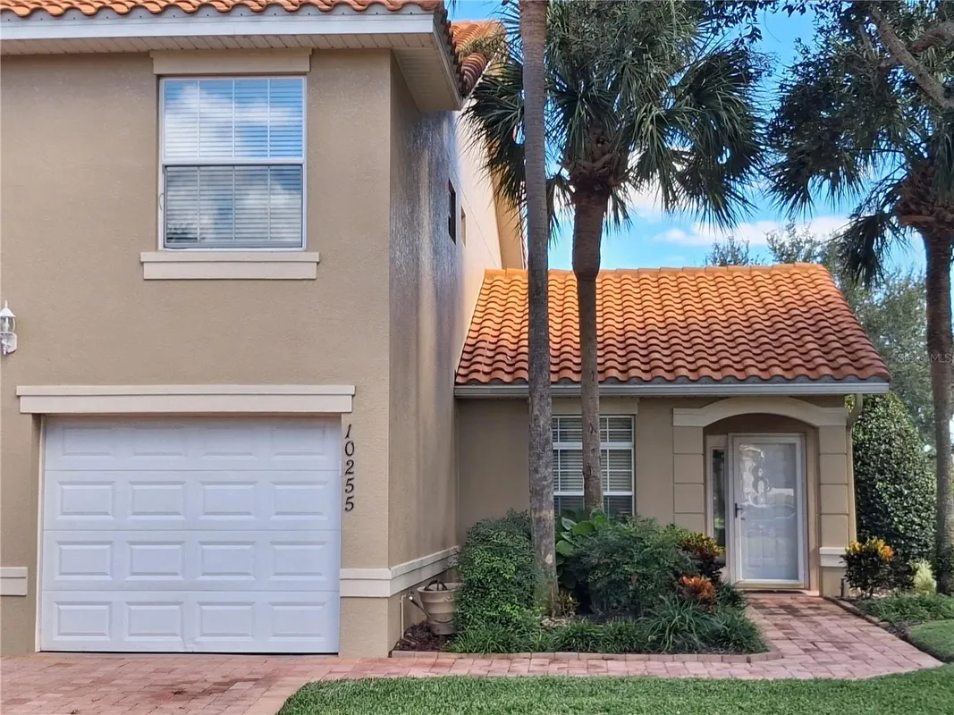 Property Slideshow image 1 of 35 | 10255 dory dr # 1, Oxford, FL, 34484