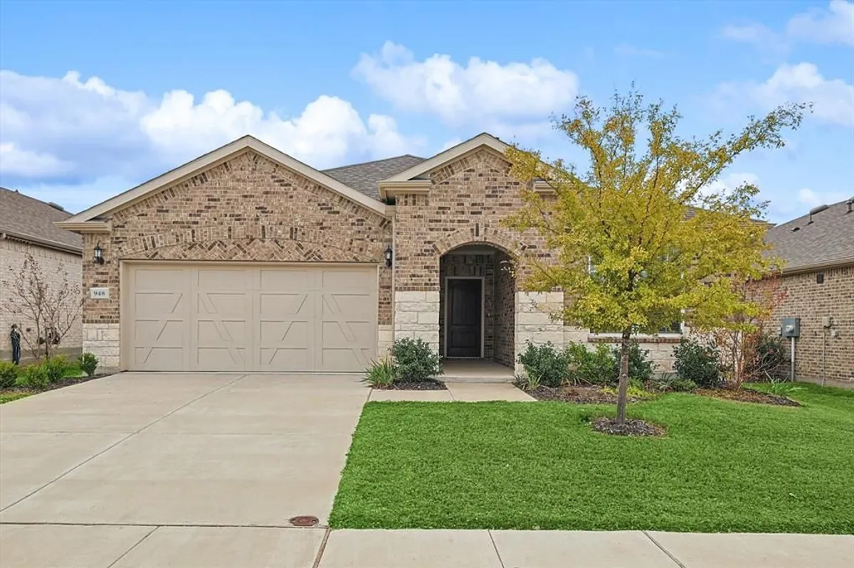 Property Slideshow image 1 of 33 | 948 memorial dr, Aubrey, TX, 76227