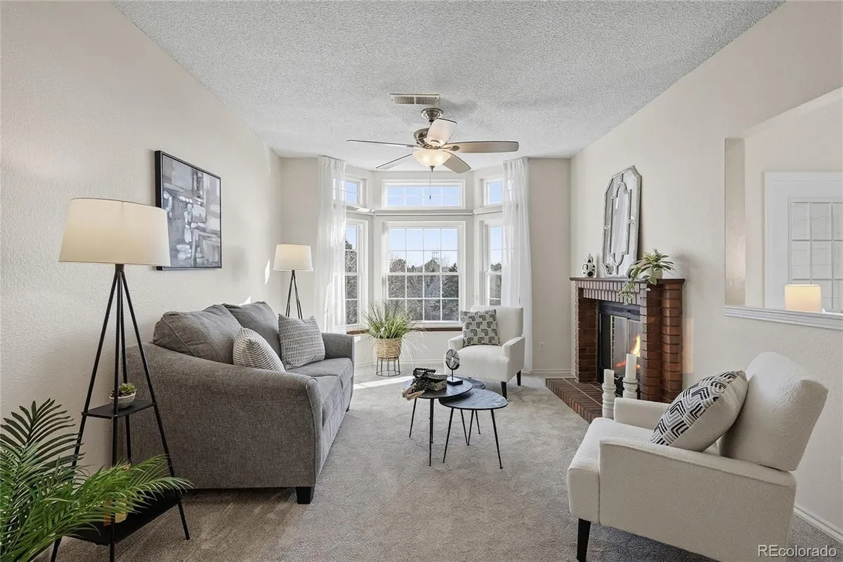 Property Slideshow image 1 of 38 | 2897 w riverwalk cir 302, Littleton, CO, 80123