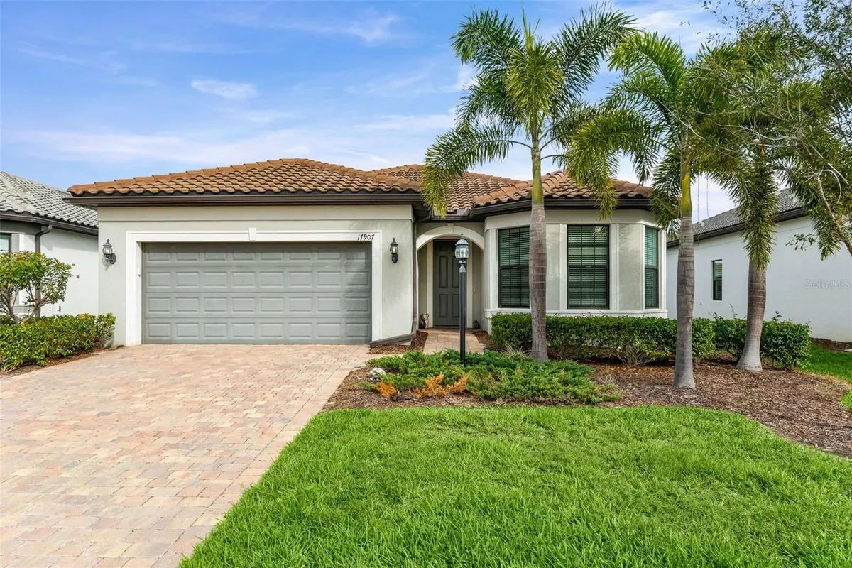 Property Slideshow image 1 of 68 | 17907 eastbrook ter, Bradenton, FL, 34202