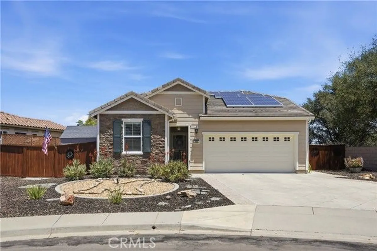 Property Slideshow image 1 of 35 | 995 romneya, Santa Maria, CA, 93455
