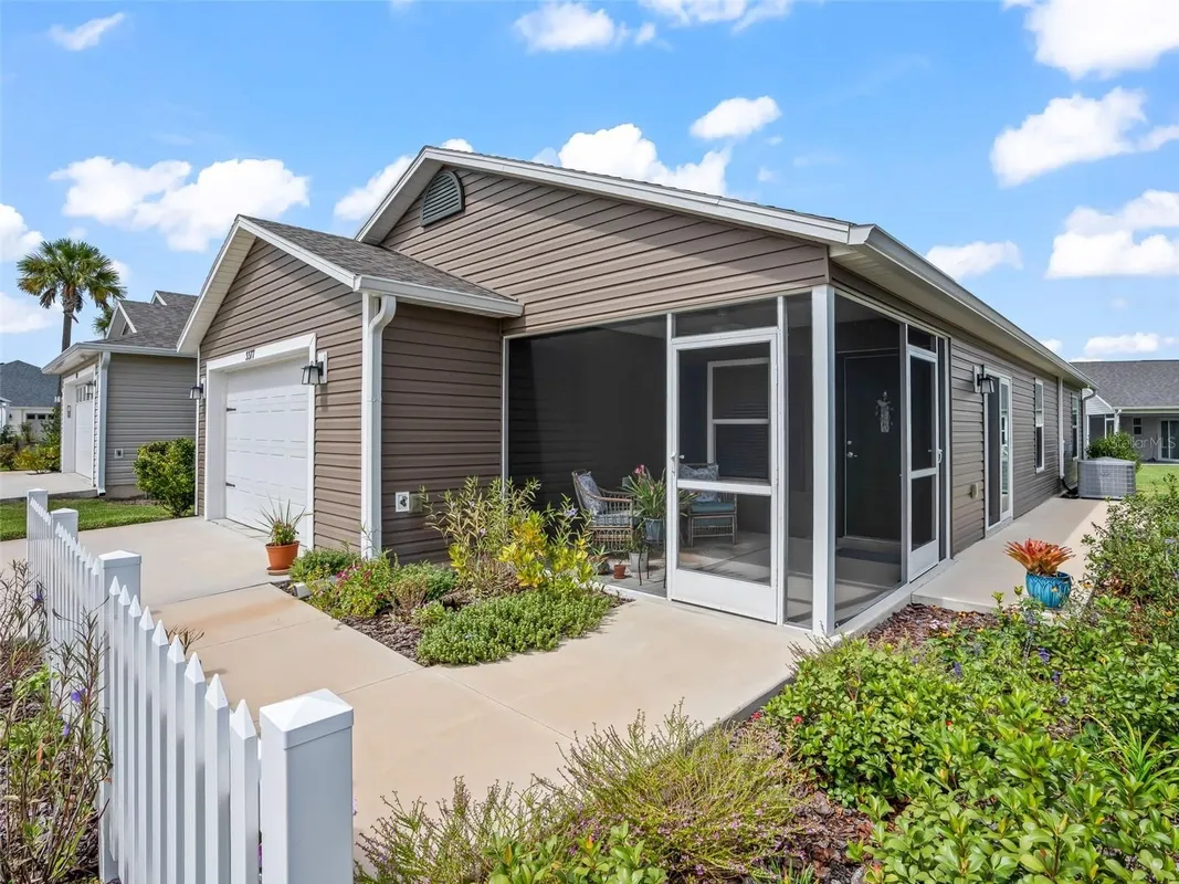 Property Slideshow image 1 of 26 | 3377 clara ct, The Villages, FL, 32163