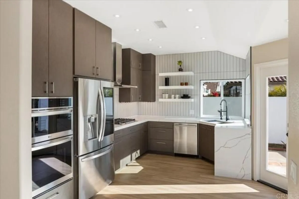 Property Slideshow image 1 of 35 | 4925 icaria way, Oceanside, CA, 92056
