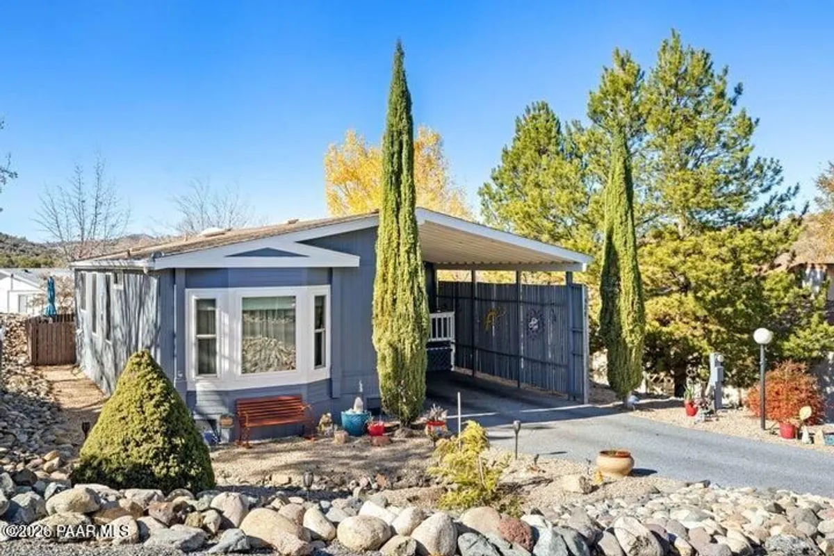 Property Slideshow image 1 of 2 | 908 n mountain hollow ct, Prescott, AZ, 86301