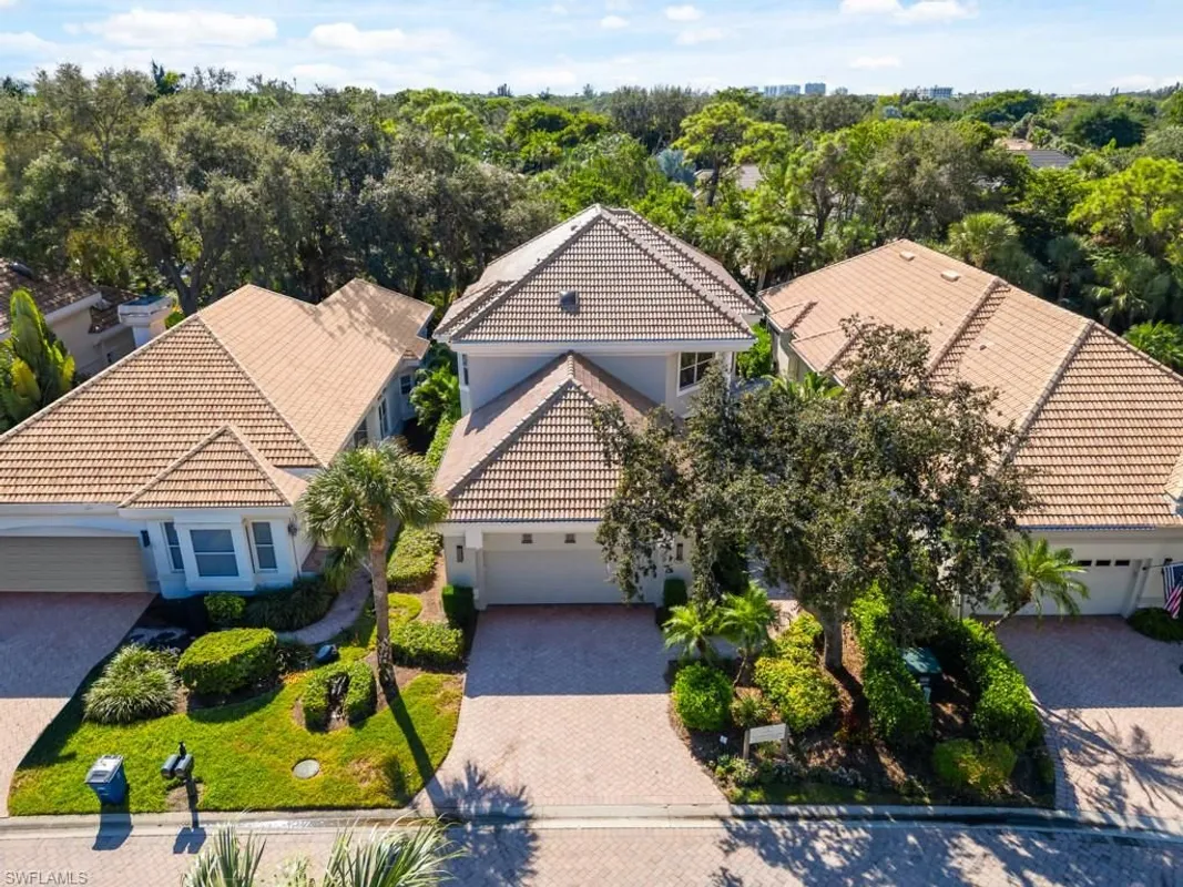 Property Slideshow image 1 of 45 | 3356 montara dr, Bonita Springs, FL, 34134