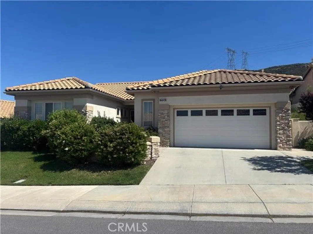 Property Slideshow image 1 of 1 | 2124 birdie dr, Banning, CA, 92220