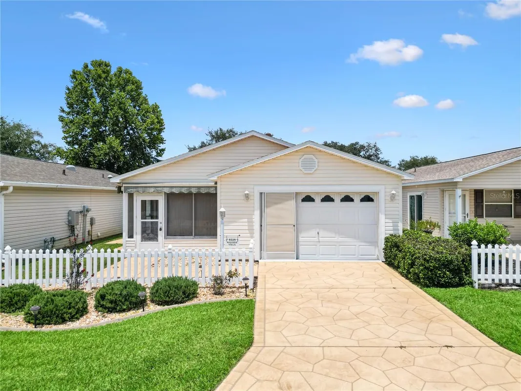 Property Slideshow image 1 of 26 | 9319 se 172nd wayside pl, The Villages, FL, 32162