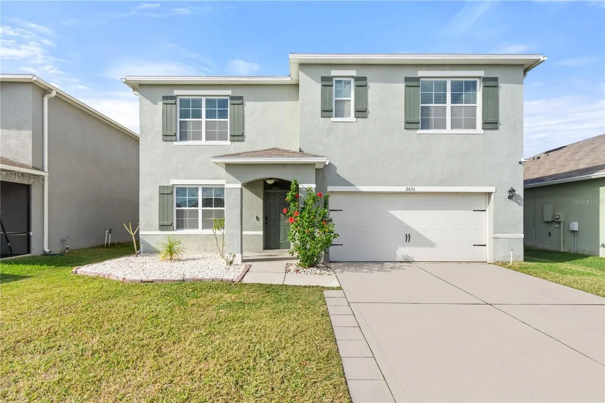 Property Slideshow image 1 of 41 | 2651 grandbury grove rd, Lakeland, FL, 33811