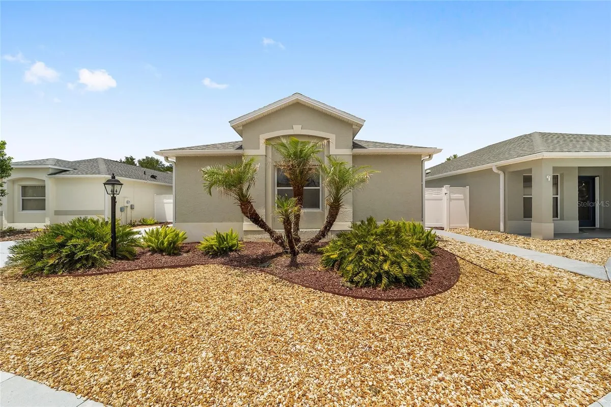 Property Slideshow image 1 of 32 | 2426 saffron ln, The Villages, FL, 32162