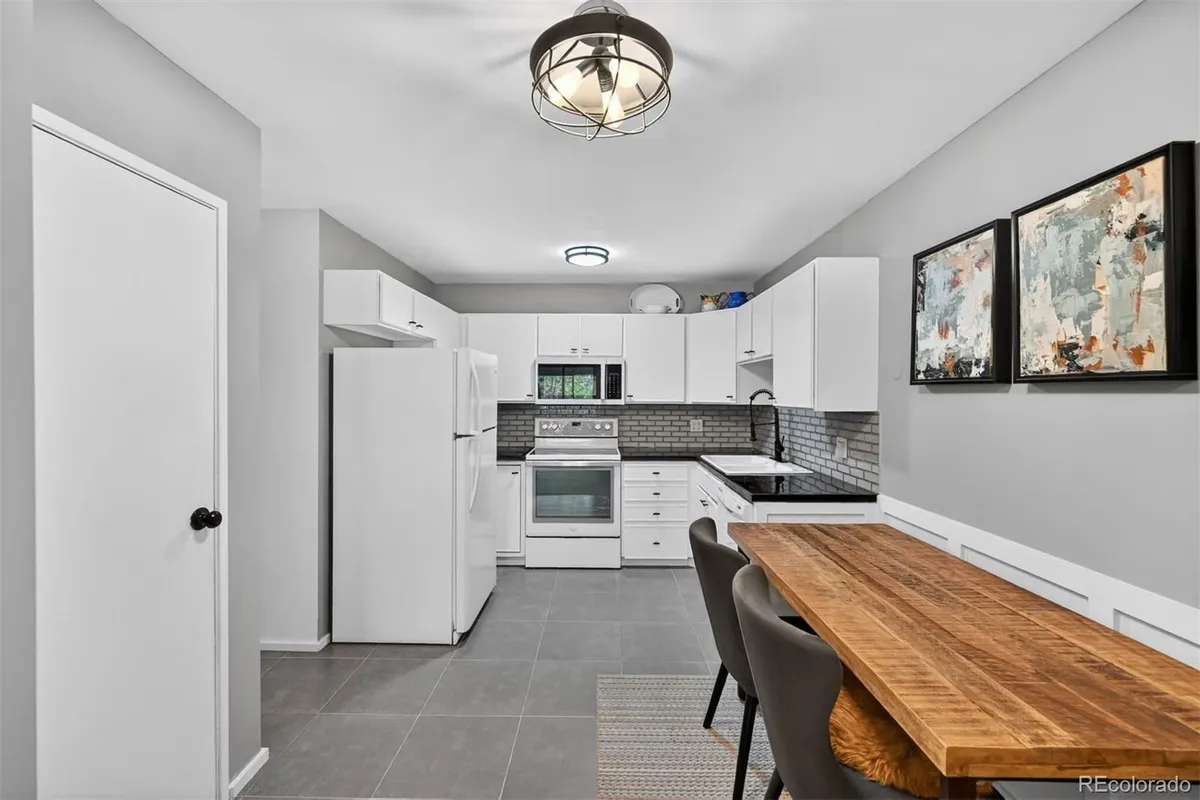 Property Slideshow image 1 of 34 | 3184 s heather gardens way 408, Aurora, CO, 80014