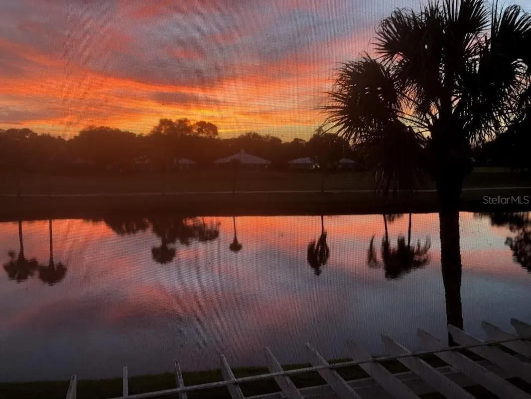 Property Slideshow image 1 of 47 | 425 cerromar ter 459, Venice, FL, 34293