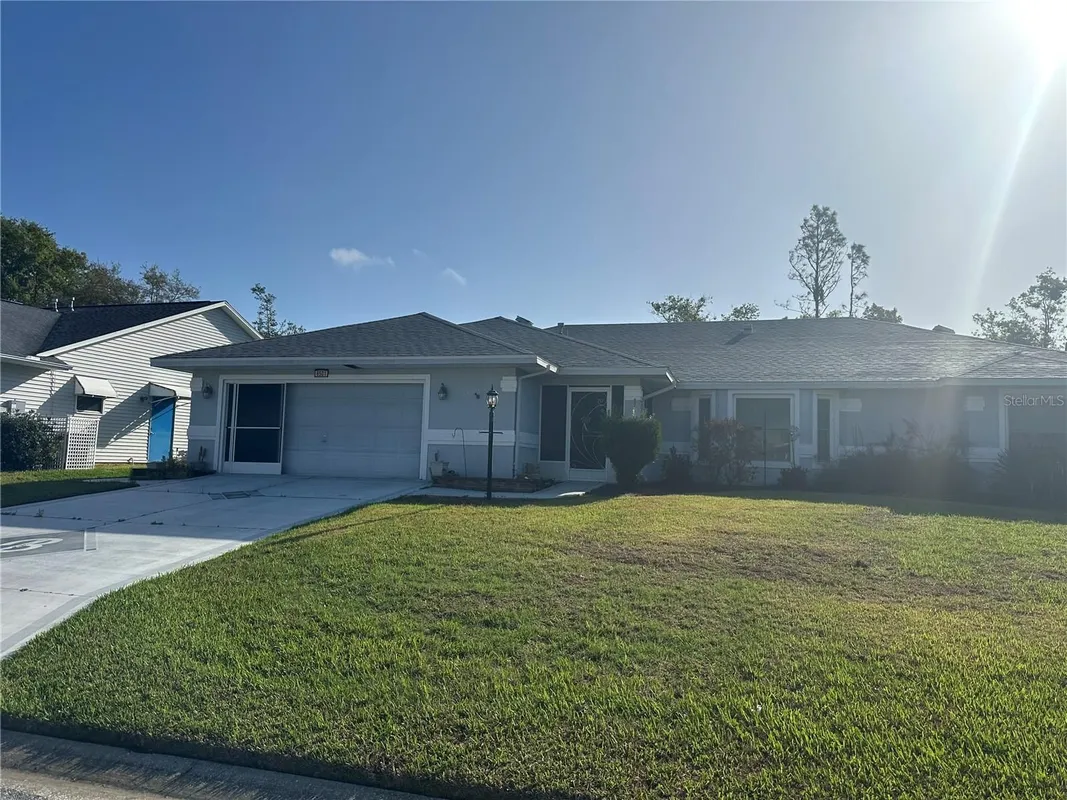 Property Slideshow image 1 of 59 | 6501 borg st, Leesburg, FL, 34748