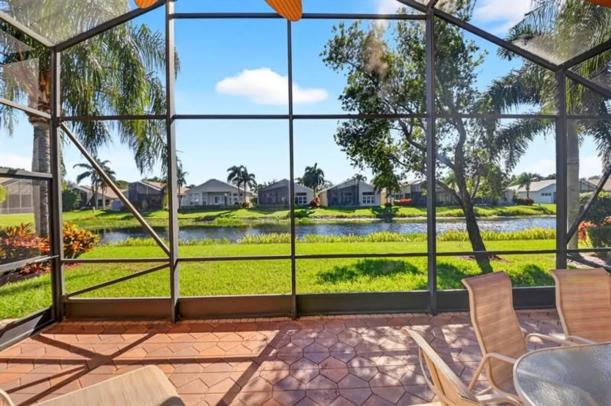 Property Slideshow image 1 of 39 | 8184 playa del sur blvd, Lake Worth, FL, 33467