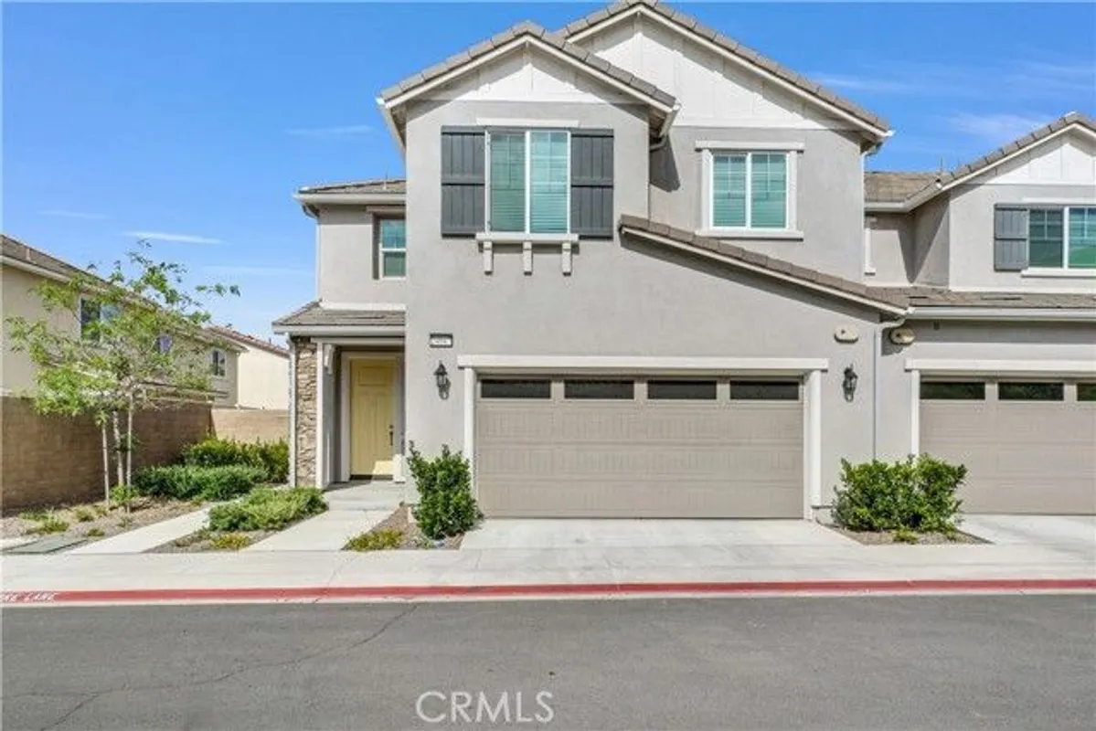 Property Slideshow image 1 of 19 | 24047 ashton rd 125, Corona, CA, 92882