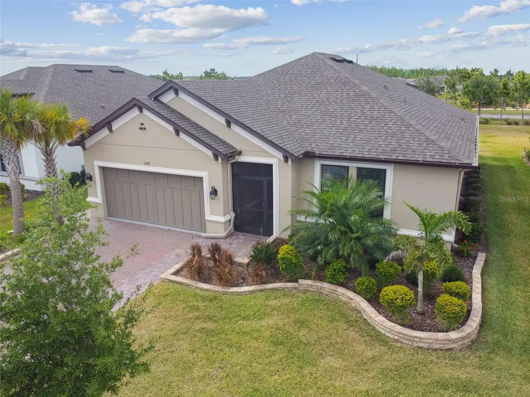 Property Slideshow image 1 of 53 | 204 bella cortina dr, Kissimmee, FL, 34759