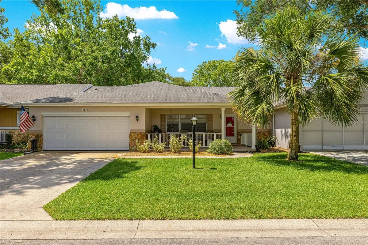 Property Slideshow image 1 of 44 | 8874 sw 95th st e, Ocala, FL, 34481