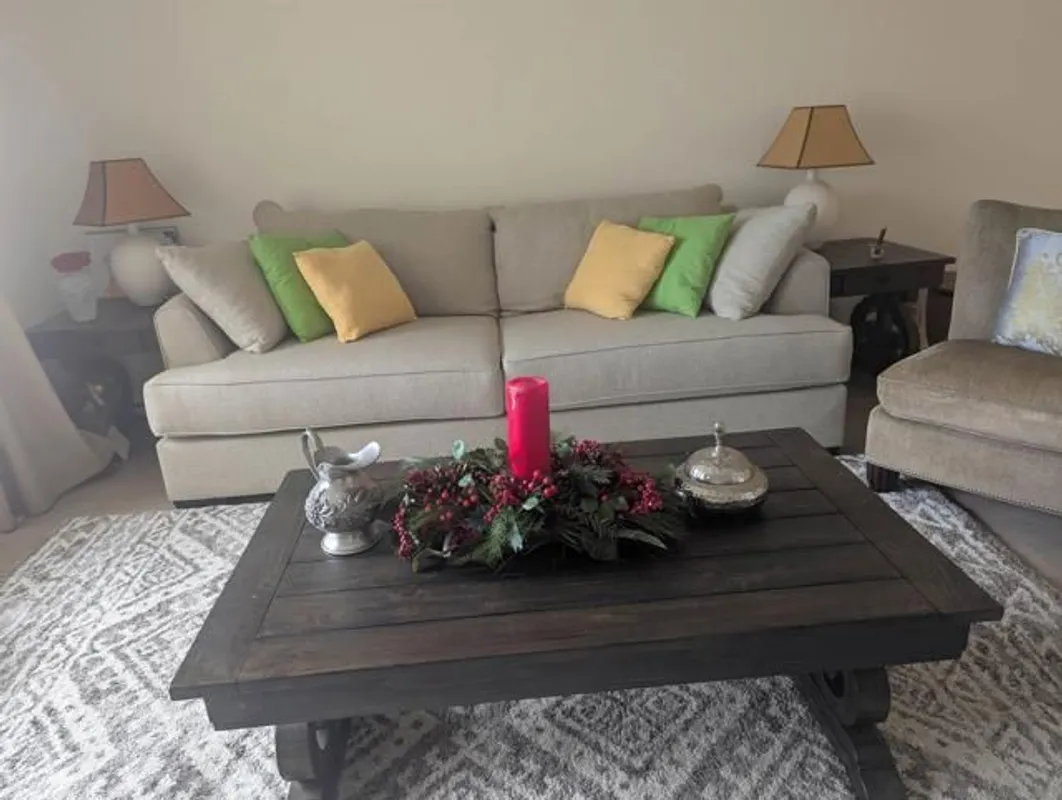 Property Slideshow image 1 of 55 | 1181 w mayberry ave, Hemet, CA, 92543