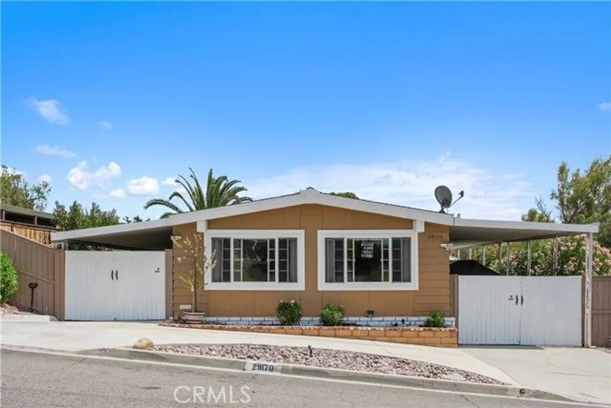 Property Slideshow image 1 of 18 | 29170 via princesa, Murrieta, CA, 92563