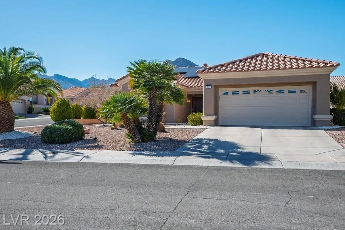 Property Slideshow image 1 of 55 | 2601 hope forest dr, Las Vegas, NV, 89134