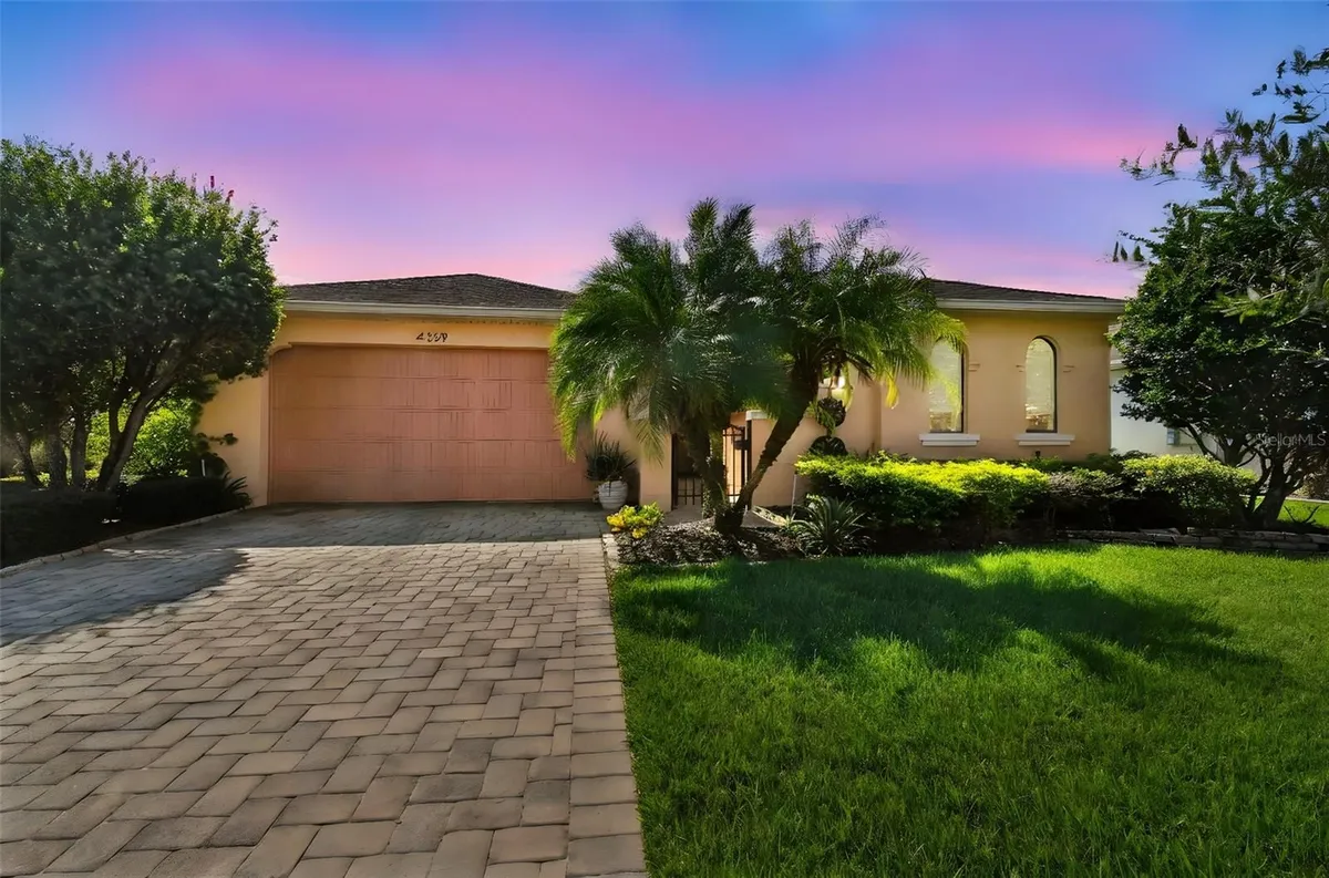 Property Slideshow image 1 of 58 | 1329 del mar dr, Kissimmee, FL, 34759