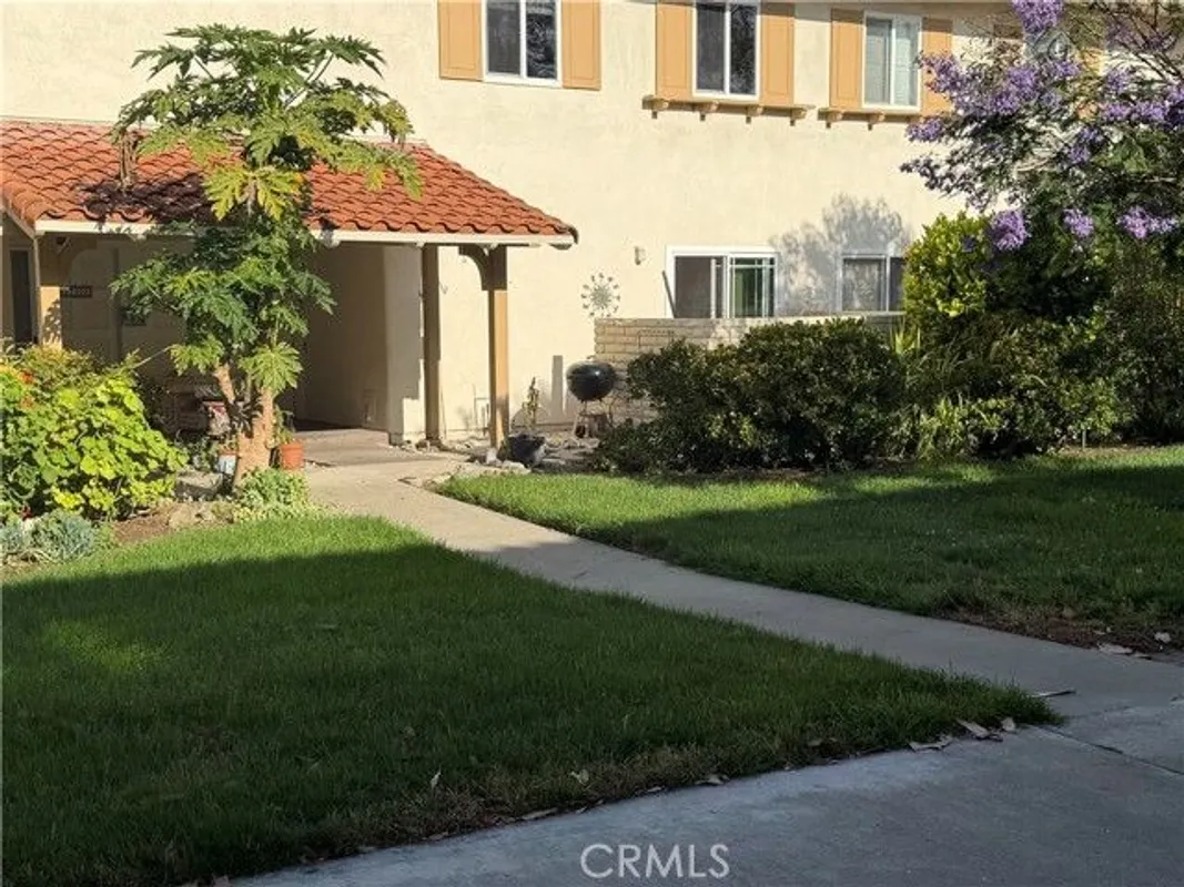 Property Slideshow image 1 of 5 | 2320 via puerta b, Laguna Woods, CA, 92637