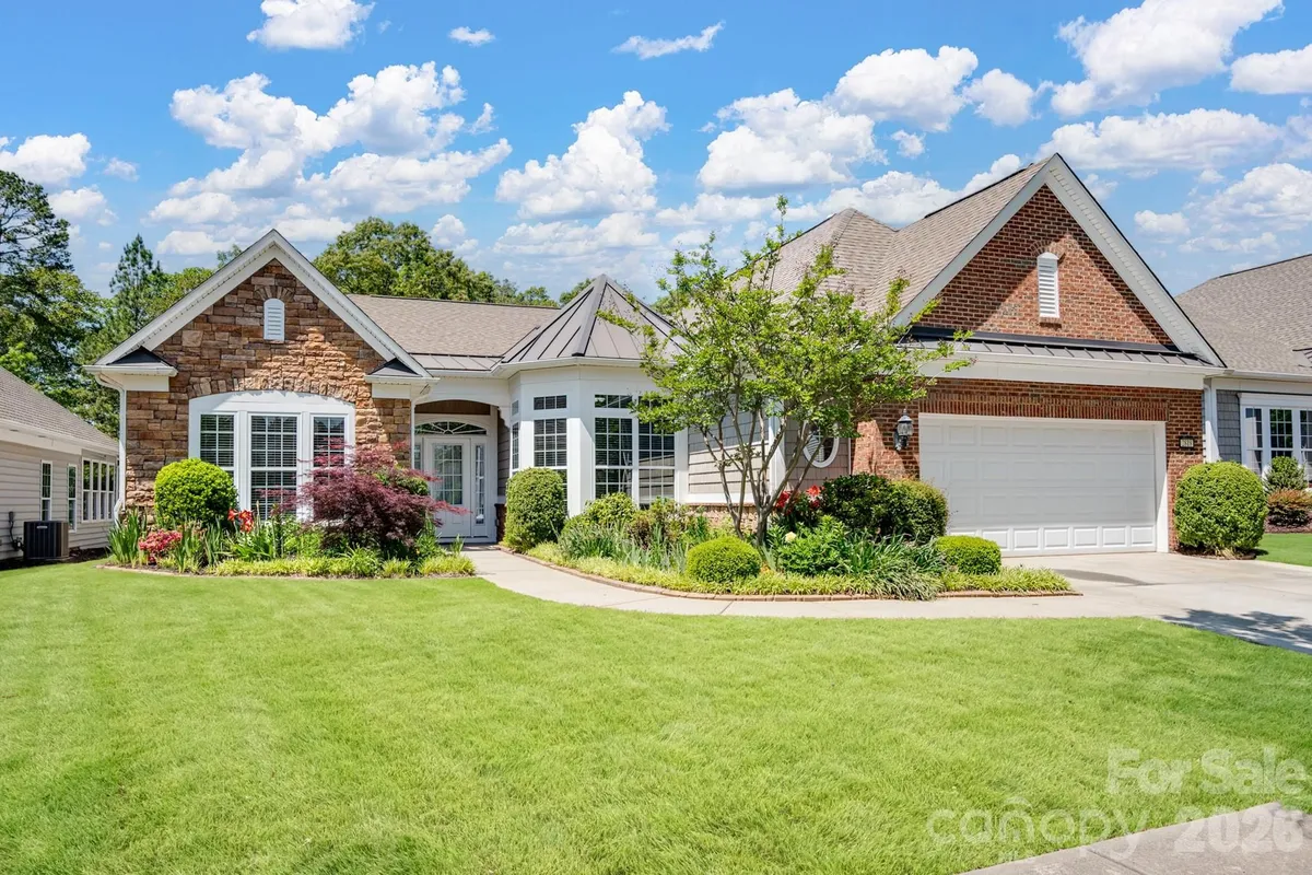 Property Slideshow image 1 of 48 | 2818 mandarin st, Fort Mill, SC, 29707