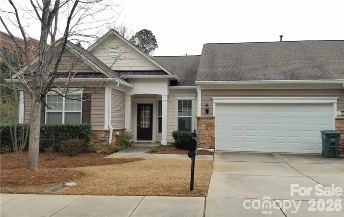 Property Slideshow image 1 of 1 | 32028 cormorant ct, Fort Mill, SC, 29707