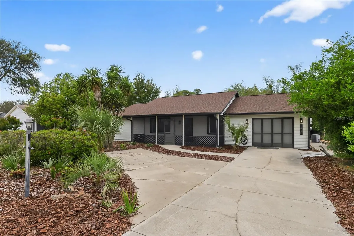 Property Slideshow image 1 of 35 | 1416 orkney dr, Leesburg, FL, 34788