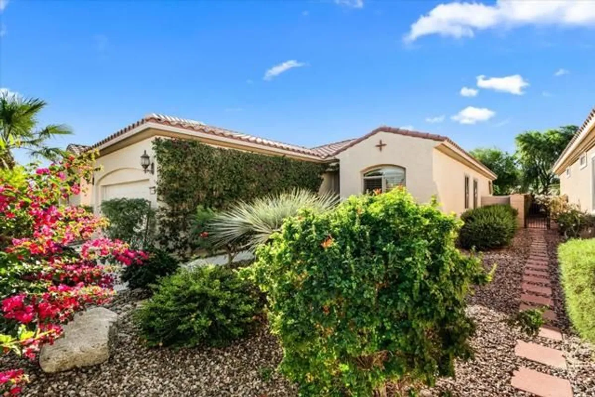Property Slideshow image 1 of 24 | 81543 avenida de baile, Indio, CA, 92203