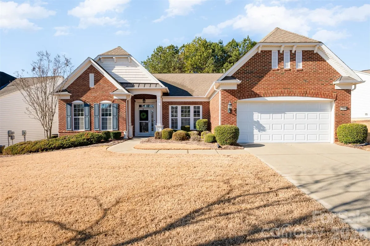 Property Slideshow image 1 of 36 | 41166 calla lily st, Fort Mill, SC, 29707