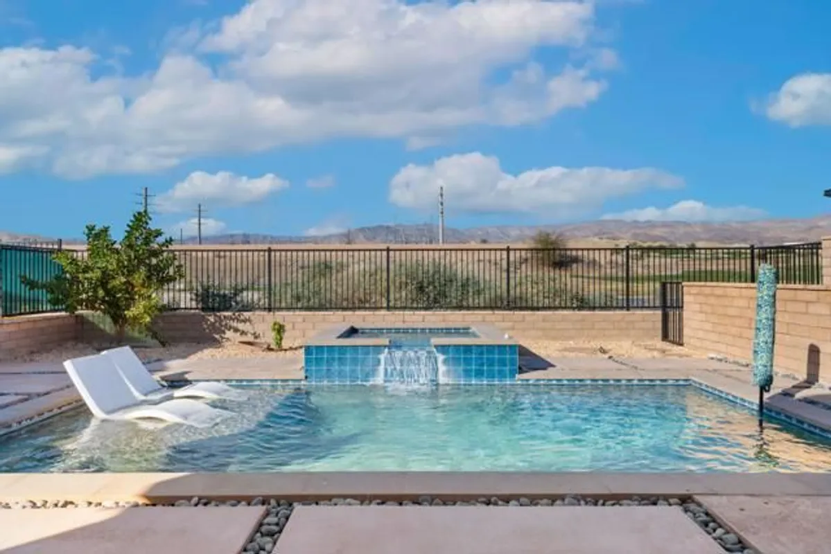 Property Slideshow image 1 of 33 | 84112 caviano dr, Indio, CA, 92203