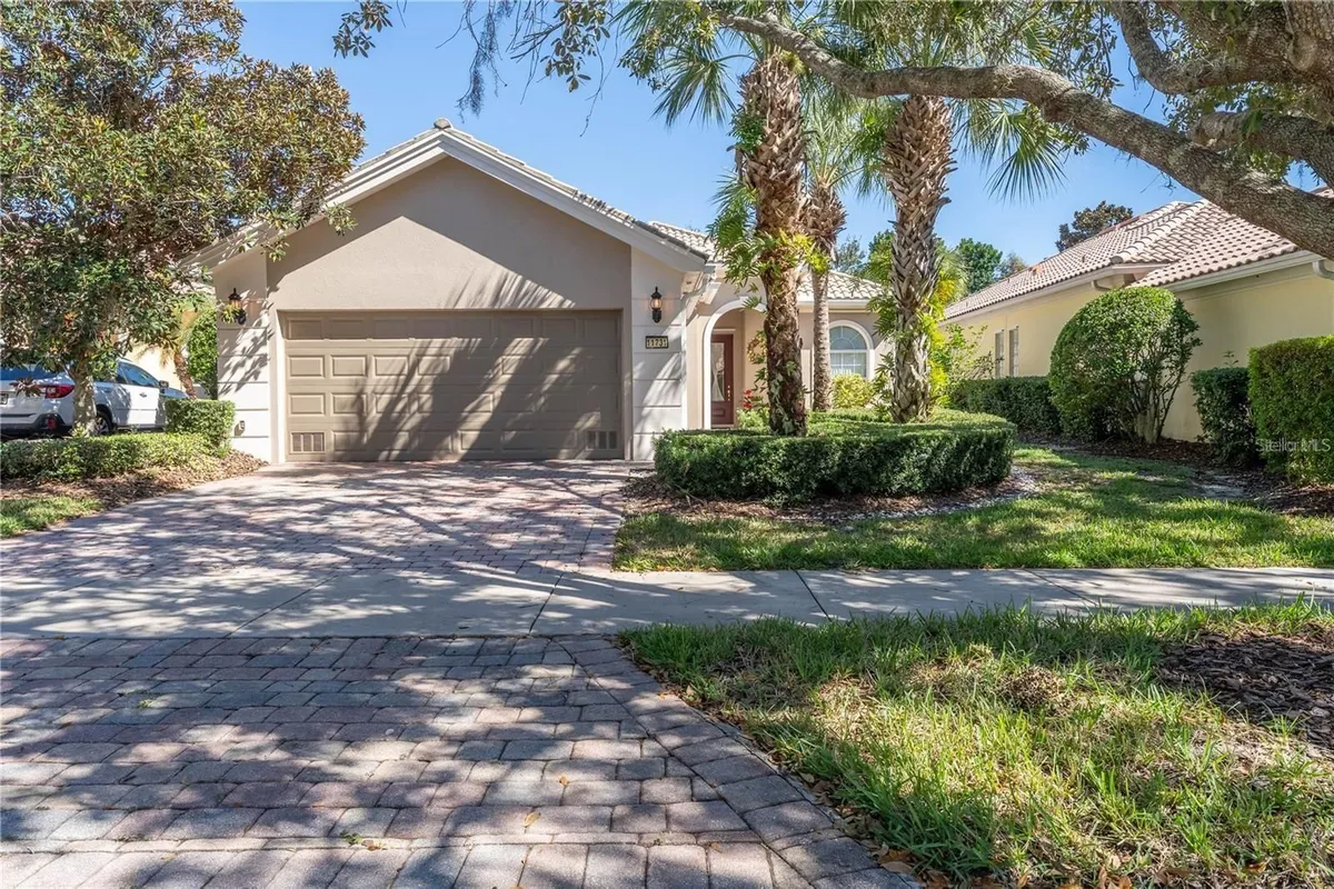 Property Slideshow image 1 of 52 | 11731 eagle ray ln, Orlando, FL, 32827