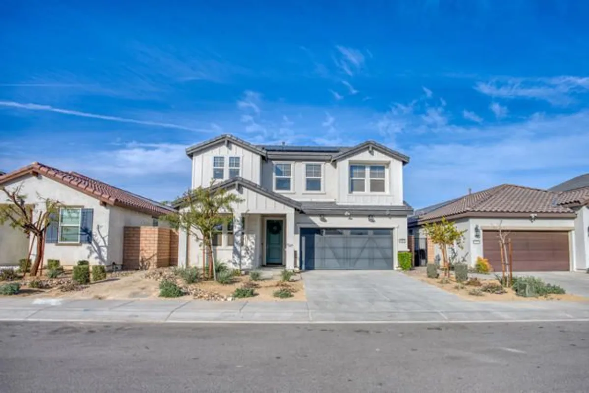 Property Slideshow image 1 of 39 | 84112 caviano dr, Indio, CA, 92203