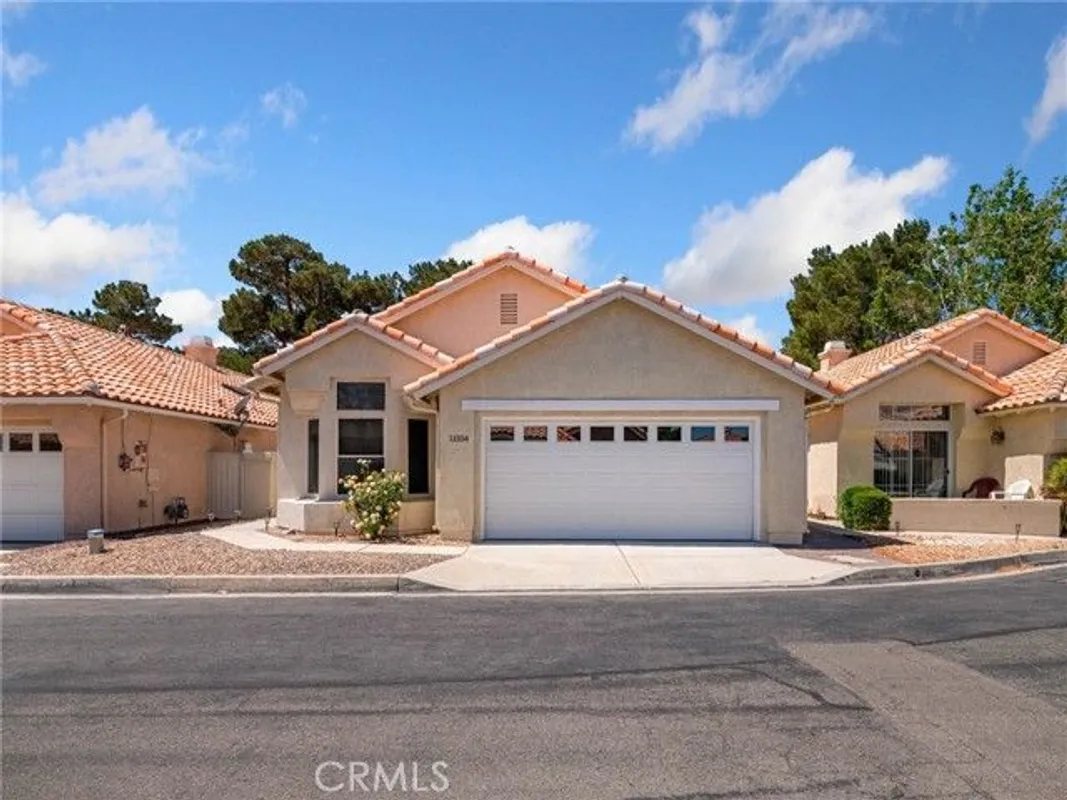 Property Slideshow image 1 of 35 | 11554 francisco pl, Apple Valley, CA, 92308