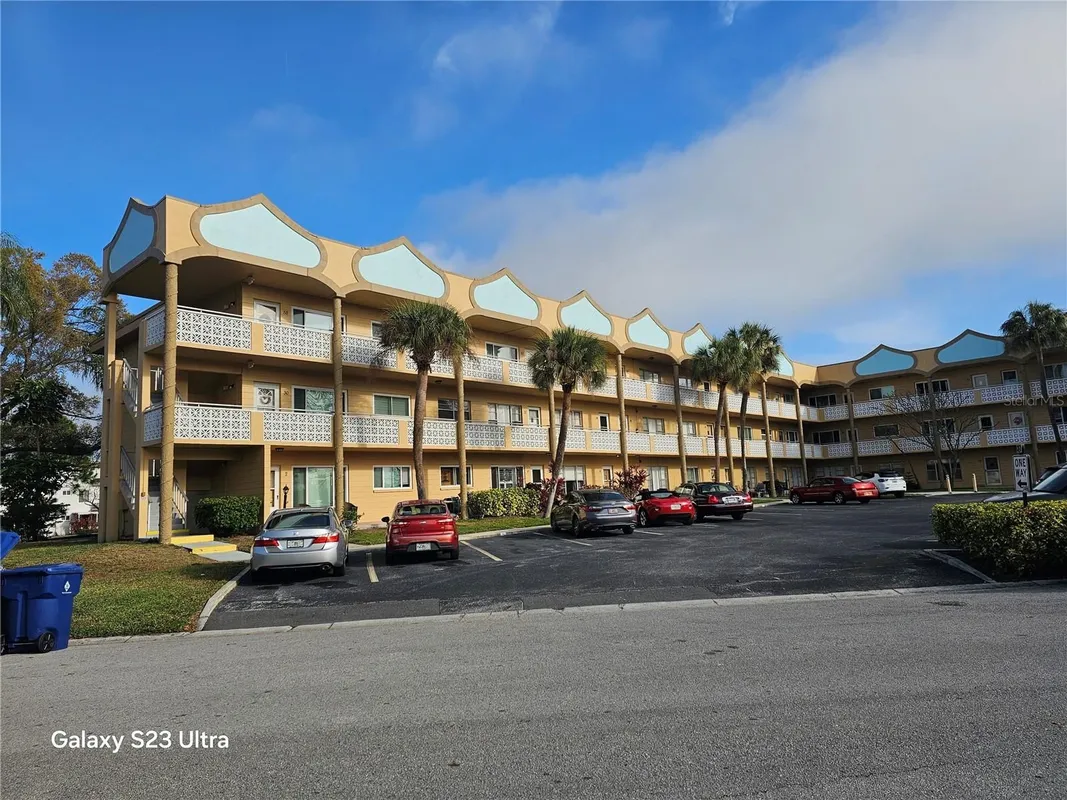 Property Slideshow image 1 of 71 | 2466 ecuadorian way apt 6, Clearwater, FL, 33763