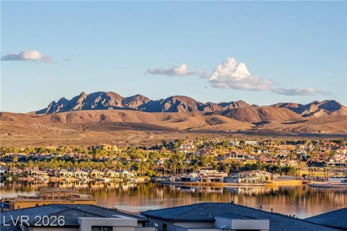 Property Slideshow image 1 of 56 | 100 water cliff ln, Henderson, NV, 89011