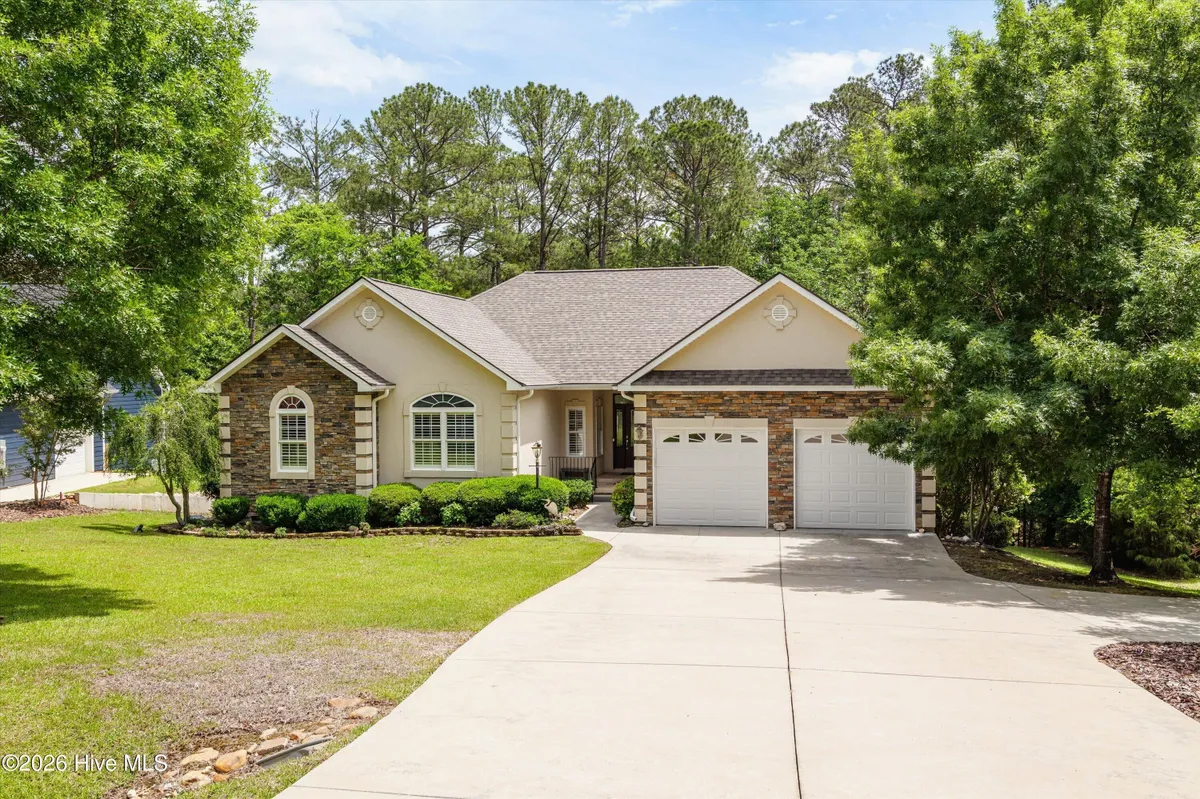 Property Slideshow image 1 of 56 | 125 lake ridge dr, Mccormick, SC, 29835