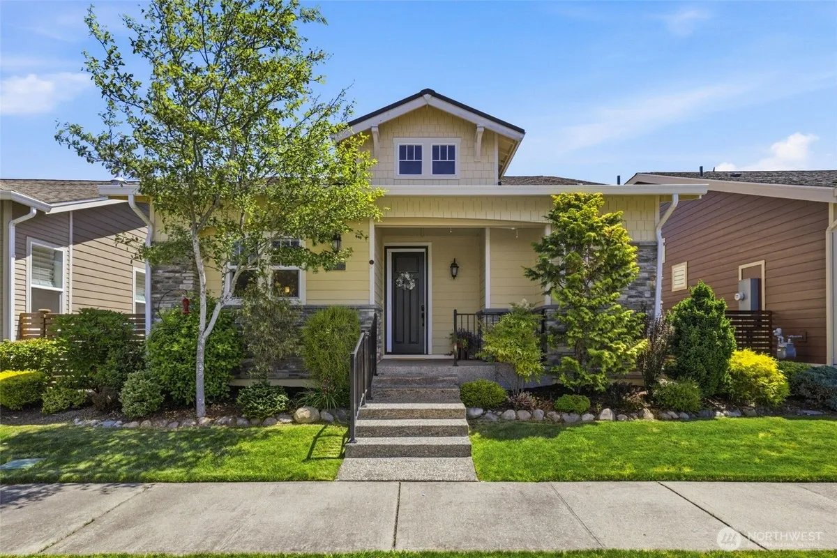 Property Slideshow image 1 of 37 | 19210 143rd st, Bonney Lake, WA, 98391