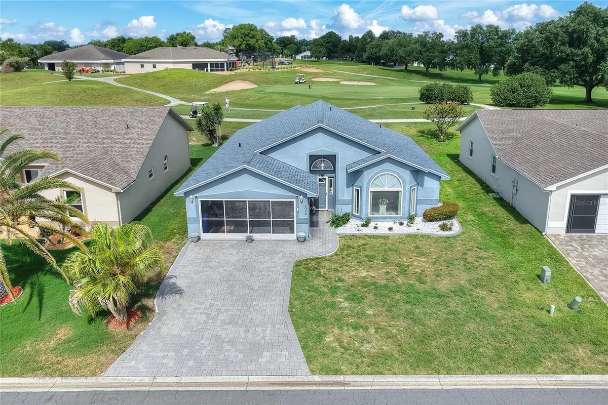 Property Slideshow image 1 of 46 | 6068 swallow dr, Lakeland, FL, 33809
